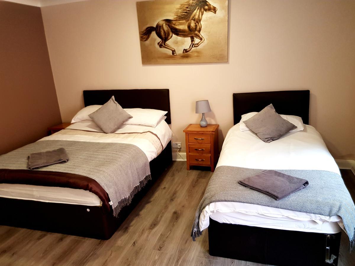 The Bay Horse Accommodation West Cowick ภายนอก รูปภาพ